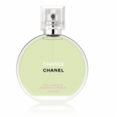 Формула, которая защищает волосы и придает им насыщенный аромат Chance Eau Fraiche. Один жест – и ваши волосы окутывает вуаль из созвездия нот аромата Chance Eau Fraiche. Это источник энергии и жизненной силы, заключенный в миниатюрный флакон, идеально подходит даже для небольшой сумочки. Он всегда под рукой, и в любой момент вы одним жестом добавите яркости аромату.