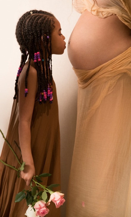 Беременная Бейонсе примерила белье от Agent Provocateur (ФОТО)