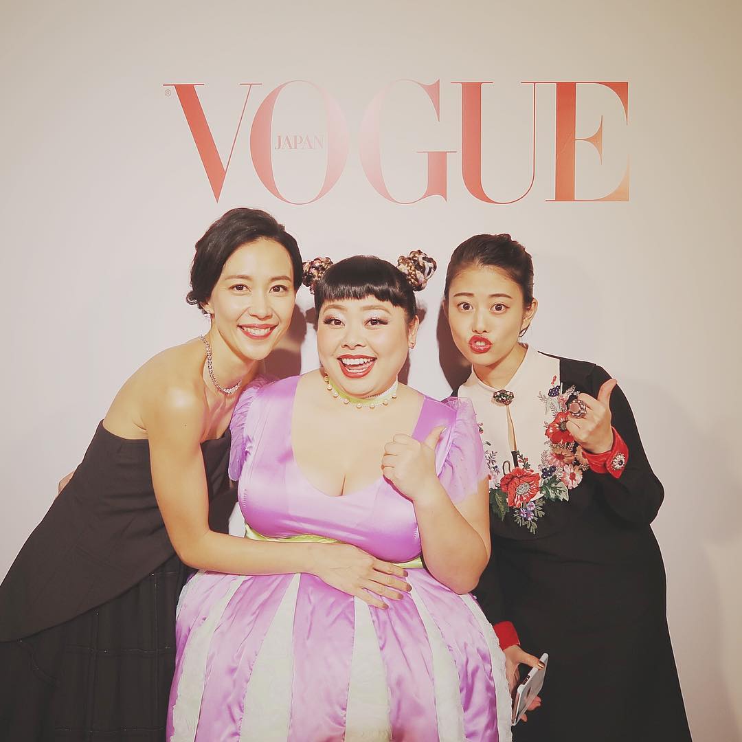 Азия покорилась: Vogue Japan назвал "женщиной года" 100-килограммовую женщину