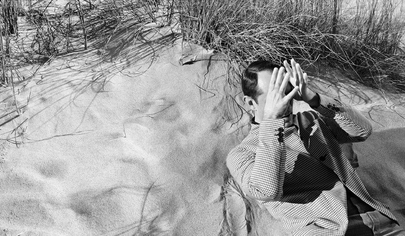 Джуд Лоу стал лицом весенне-летней коллекции Prada (ФОТО+ВИДЕО)