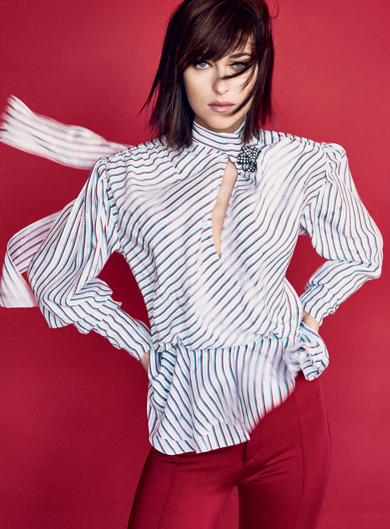 Дакота Джонсон с новой стрижкой в новой фотосессии для Vogue (ФОТО)