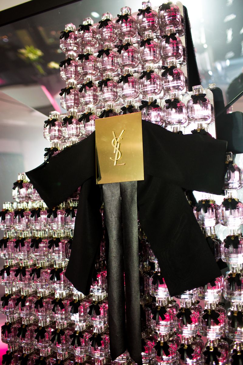 Симфония женственности: Почему вам обязательно следует попробовать новый аромат Mon Paris от Yves Saint Laurent Mon Paris,  Yves Saint Laurent
