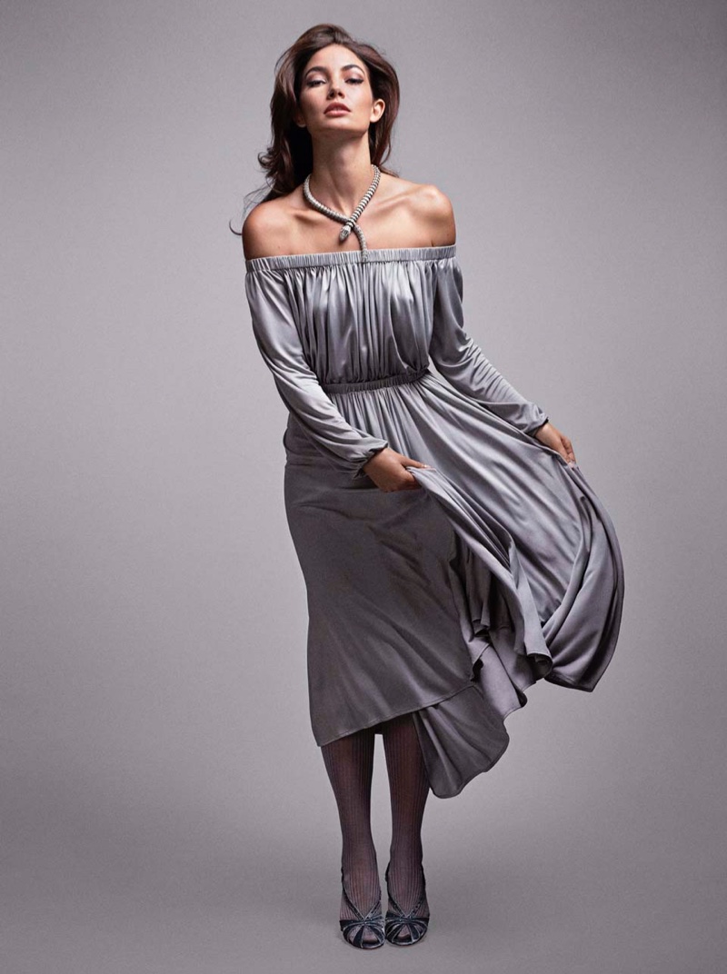 Женственная Лили Олджридж в Valentino и Gucci позирует в новой фотосессии (ФОТО)