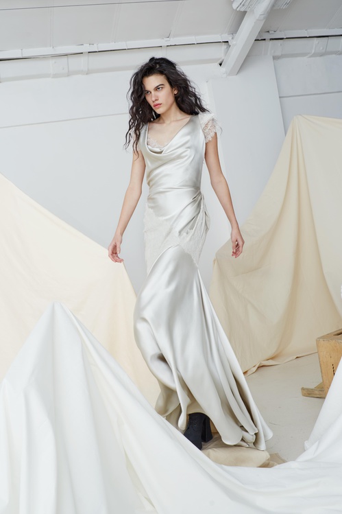 Vivienne Westwood выпустила коллекцию свадебных платьев