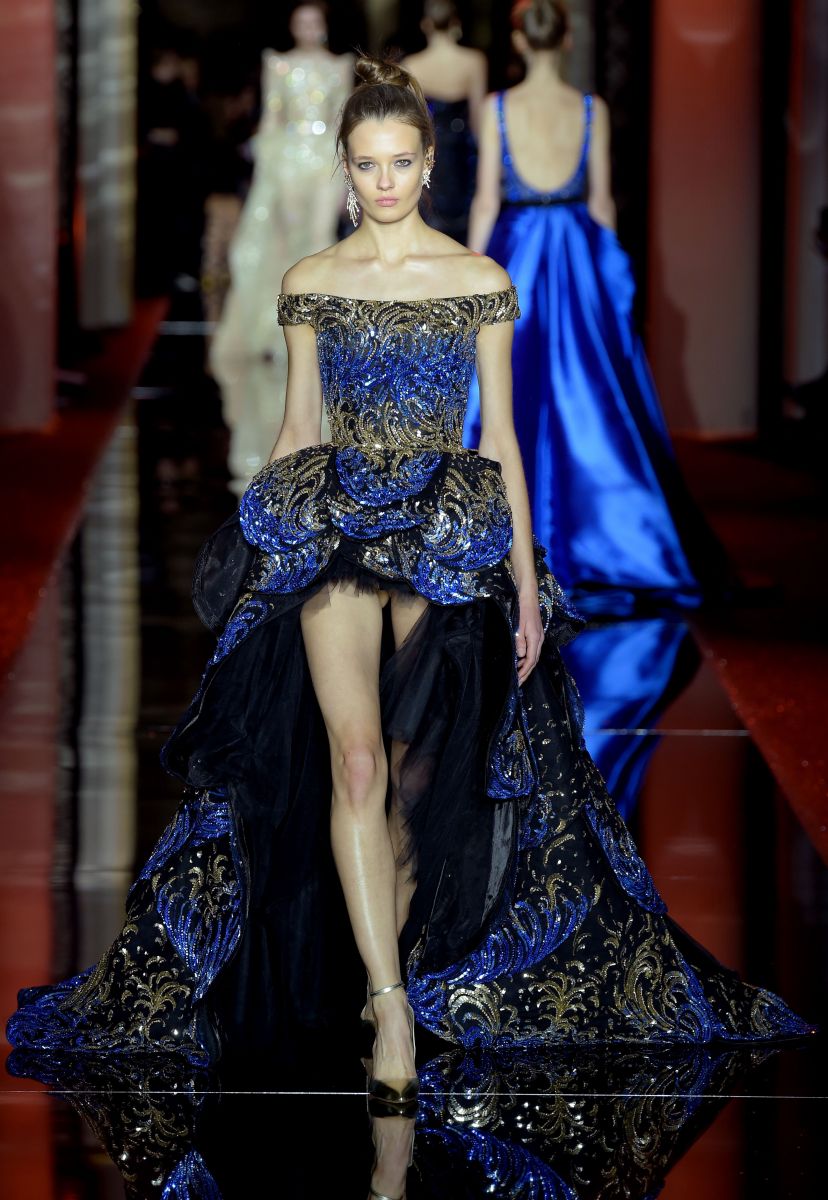 15 лучших платьев с показа Zuhair Murad на Неделе высокой моды в Париже (ФОТО)