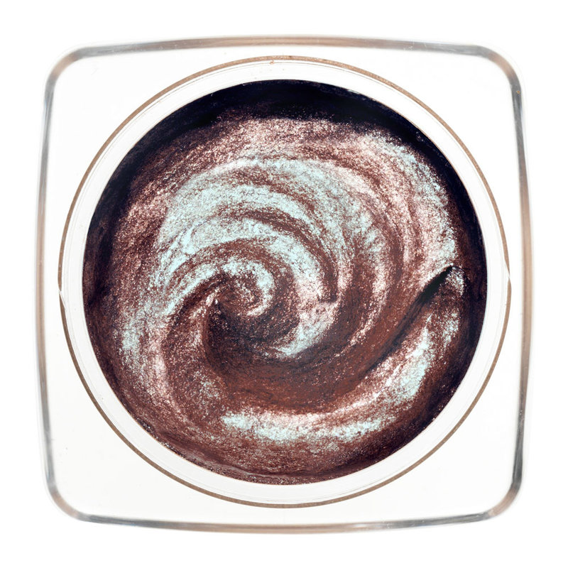 Что-то новенькое: средства, которые помогут сделать идеальный стробинг глаз