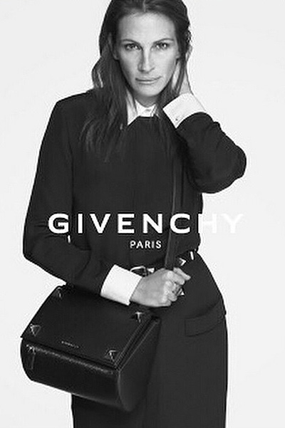 Роскошная Джулия Робертс позирует без макияжа для Givenchy