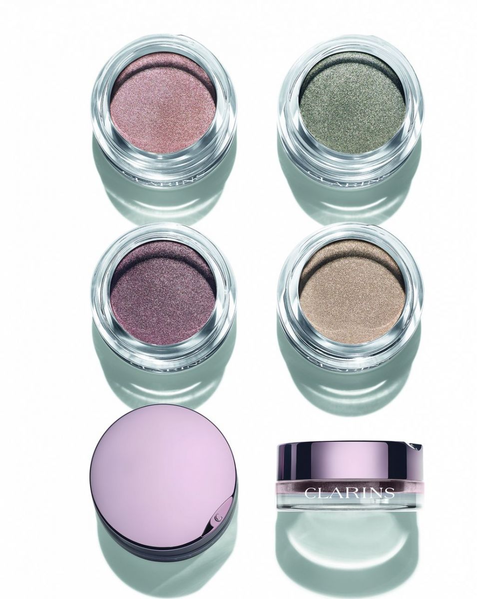 Кремовые тени. Тени кларанс Ombre iridescente. Clarins тени для век Ombre iridescente. Тени Clarins Ombre 05. Кремовые тени кларанс 05.