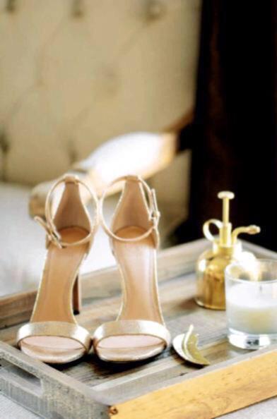 Счастливая невеста, или детали свадебного образа Никки Рид