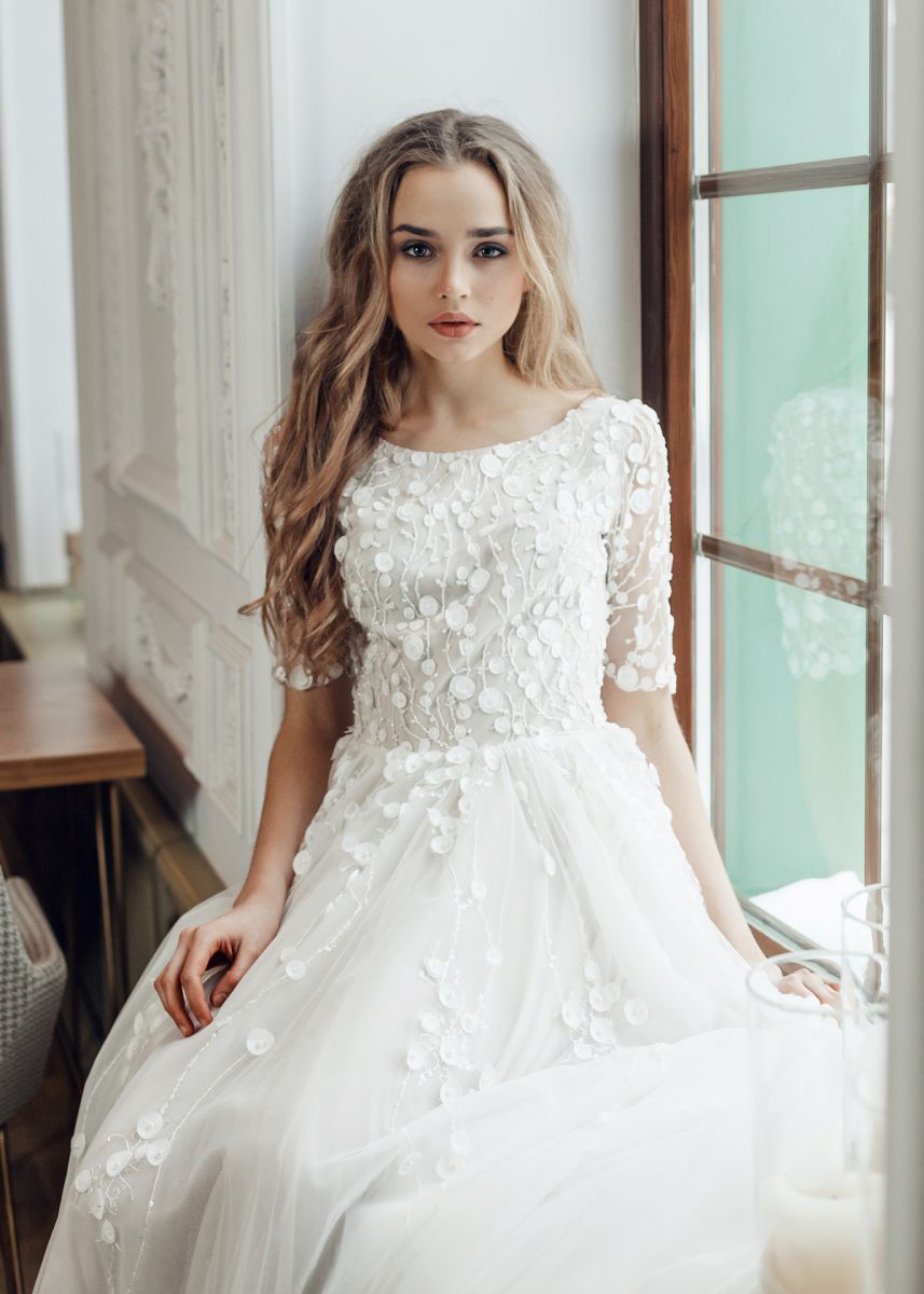 Как принцесса: Даша Майстренко в рекламной кампании свадебных платьев украинского бренда Даша Майстренко, Супермодель по-украински-3