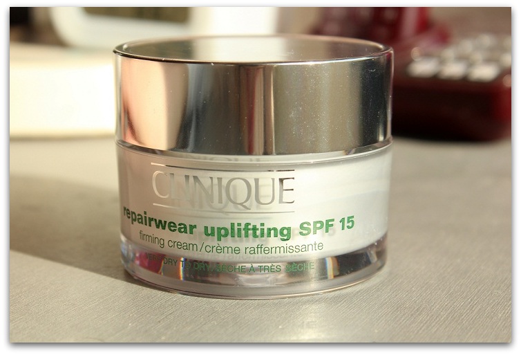 Clinique repairwear uplifting firming cream для сухой кожи thumbnail