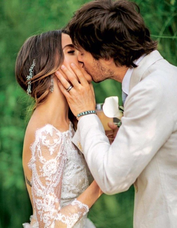 Счастливая невеста, или детали свадебного образа Никки Рид