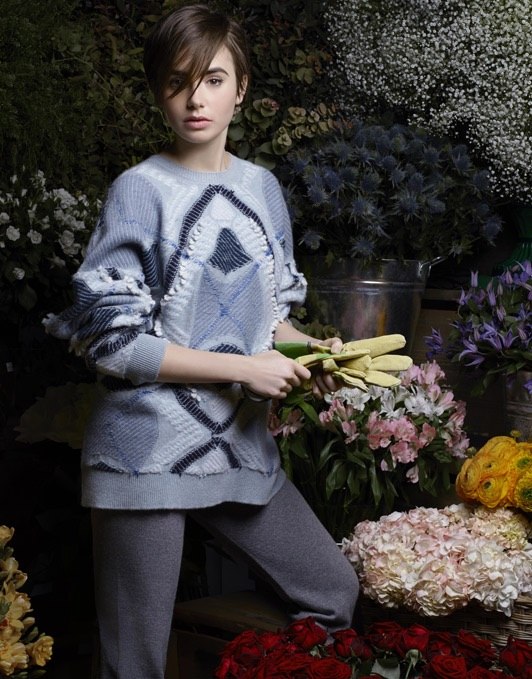 Еще одна от Chanel: Лили Коллинз блистает в объективе Карла Лагерфельда