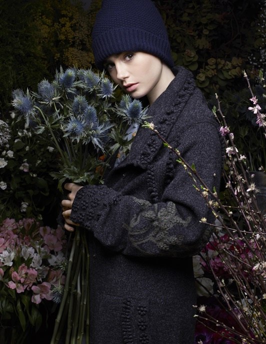 Еще одна от Chanel: Лили Коллинз блистает в объективе Карла Лагерфельда