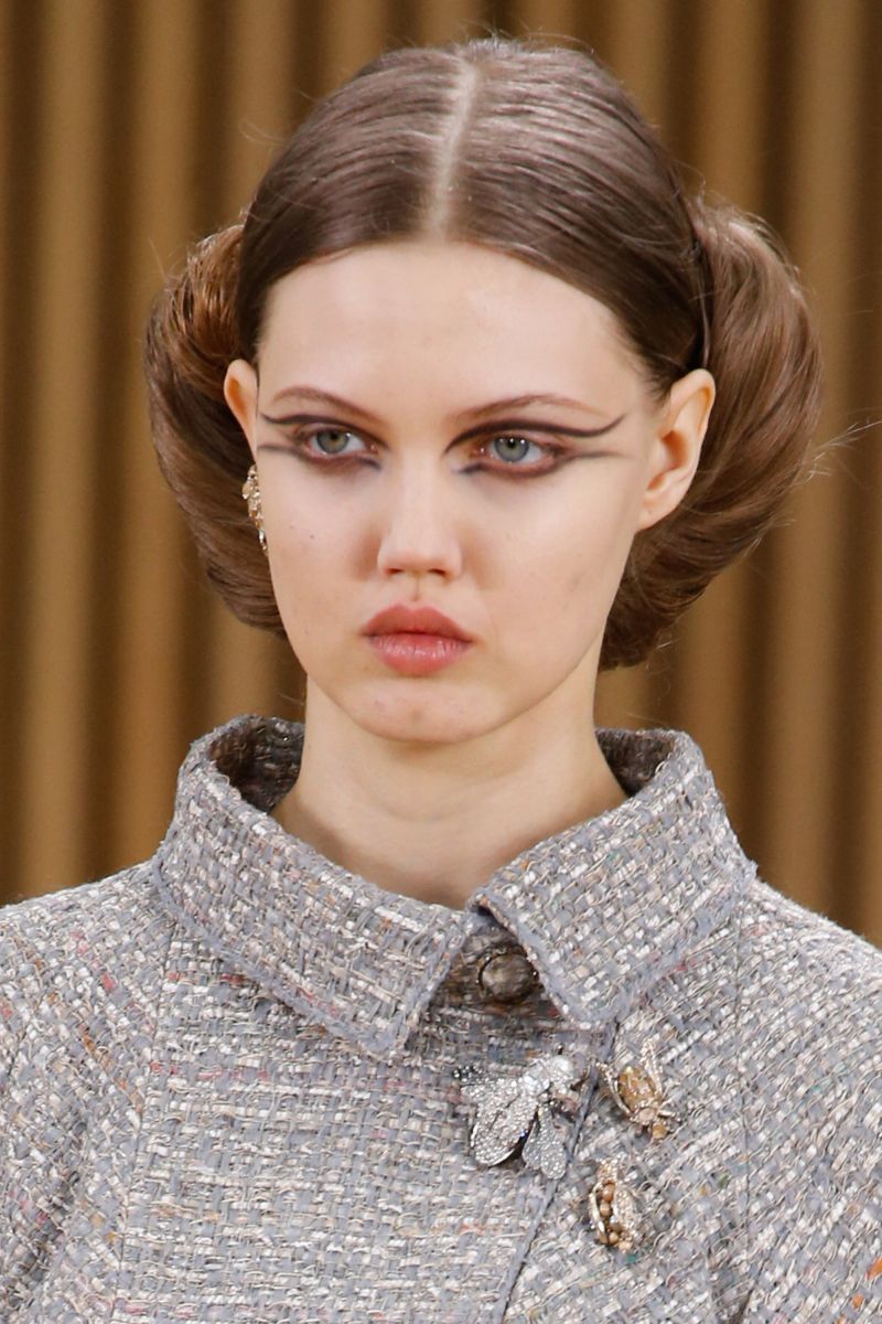 Что нужно вынести из…: бьюти-тренды показа Chanel Haute Couture весна 2016