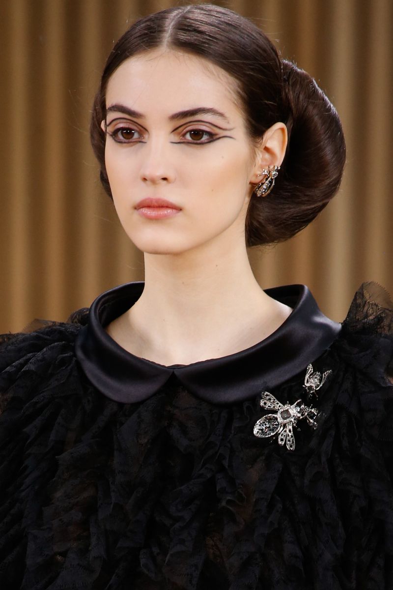 Что нужно вынести из…: бьюти-тренды показа Chanel Haute Couture весна 2016
