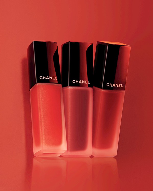 Кристен Стюарт представляет новую жидкую матовую помаду Chanel