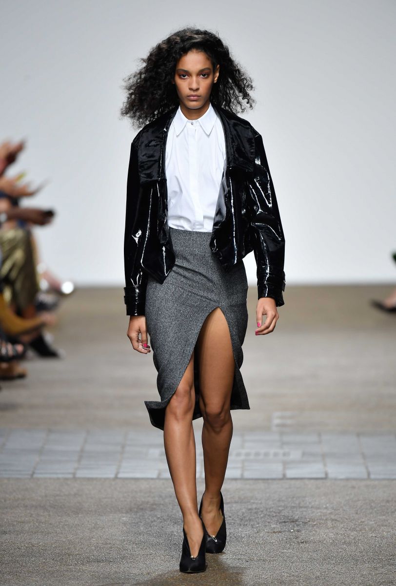 Что мы будем носить в следующем сезоне: новая коллекция Topshop Unique в стиле 80-х (ФОТО)