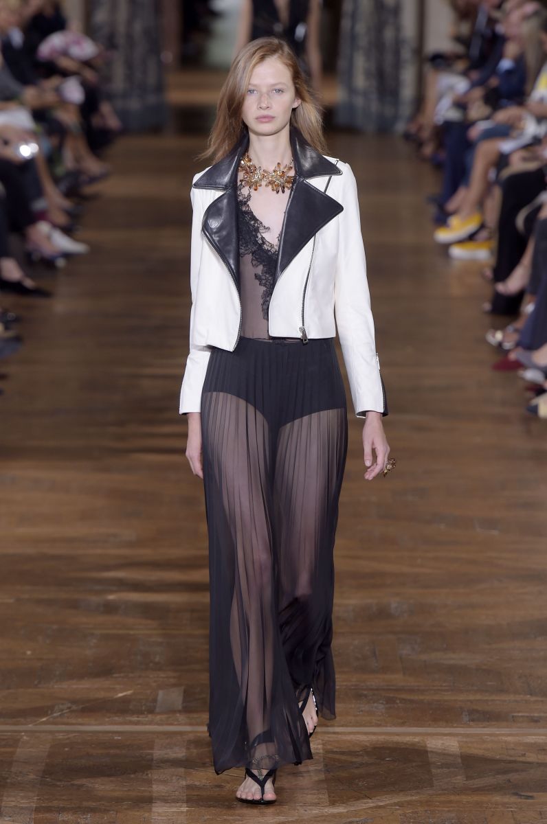 Сексуальные Карли Клосс и Тейлор Хилл приняли участие в показе Lanvin (ФОТО)