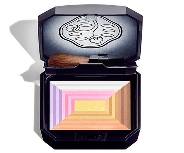За гранью реальности: Shiseido представили обновленный эволюционирующий иллюминатор Shiseido, Light Powder Illuminator